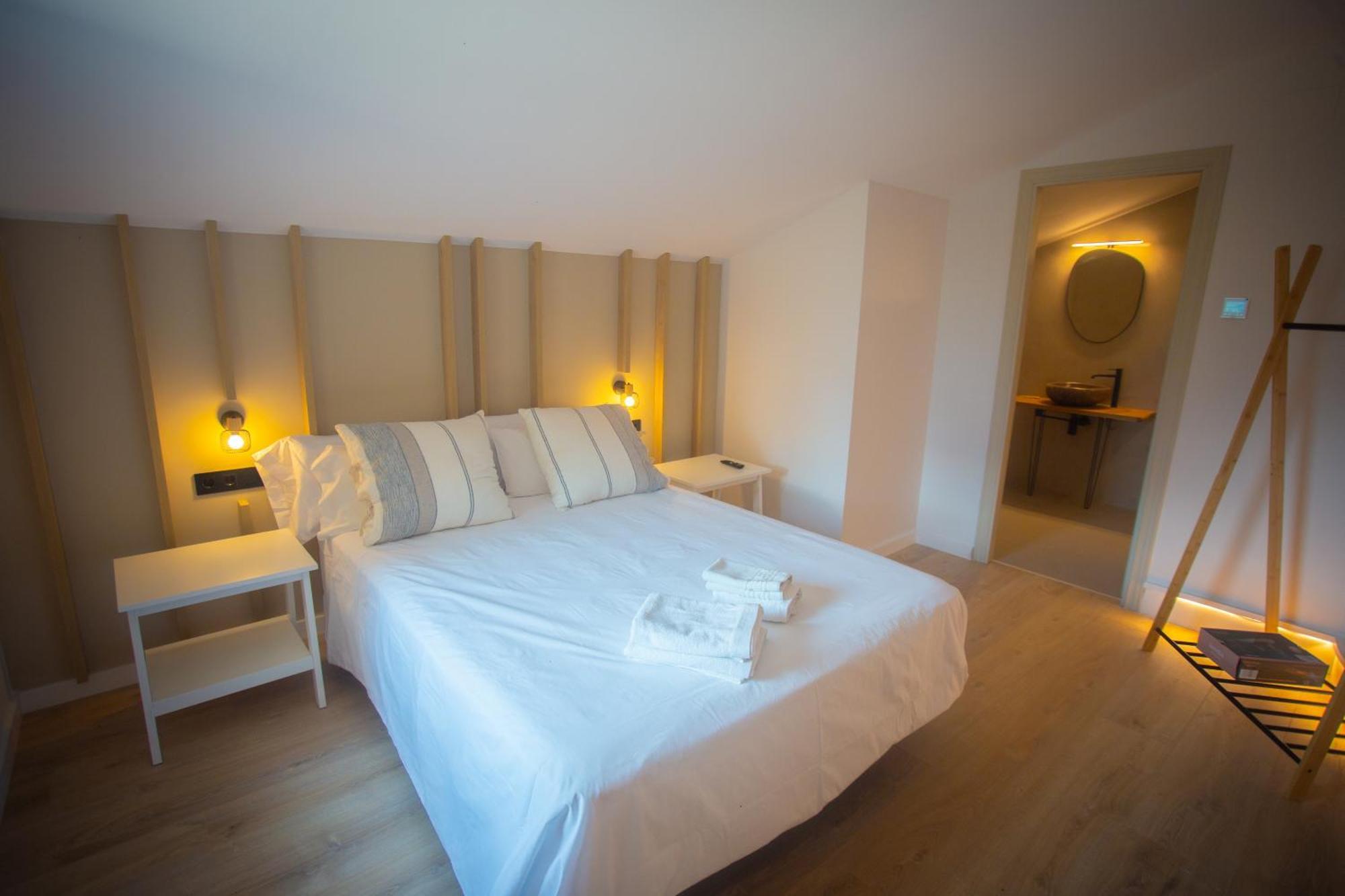 L'Indret Del Pedraforca Adults Only Hotel Saldes Luaran gambar