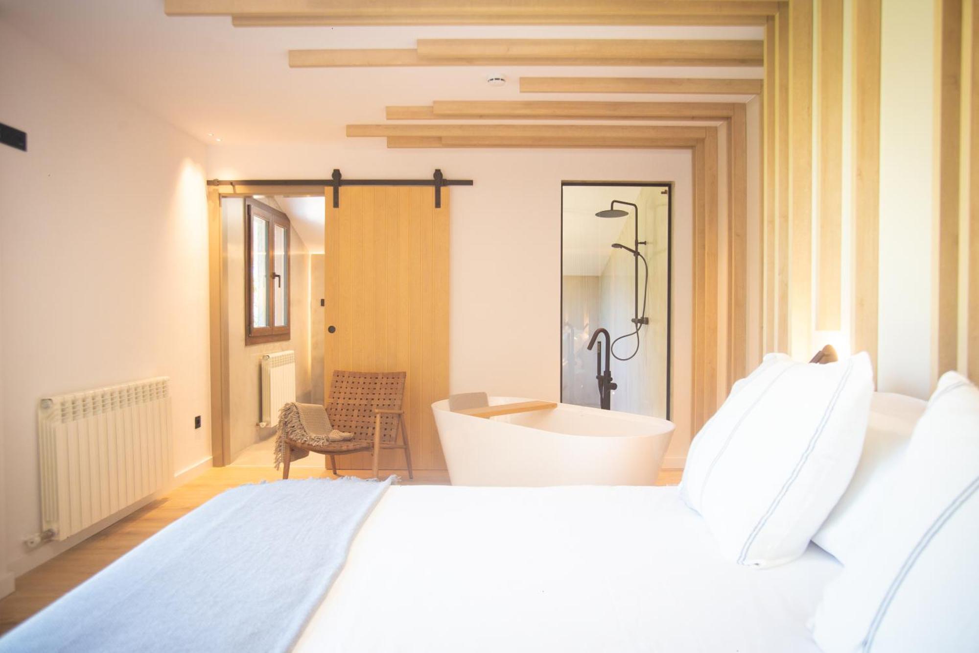 L'Indret Del Pedraforca Adults Only Hotel Saldes Luaran gambar