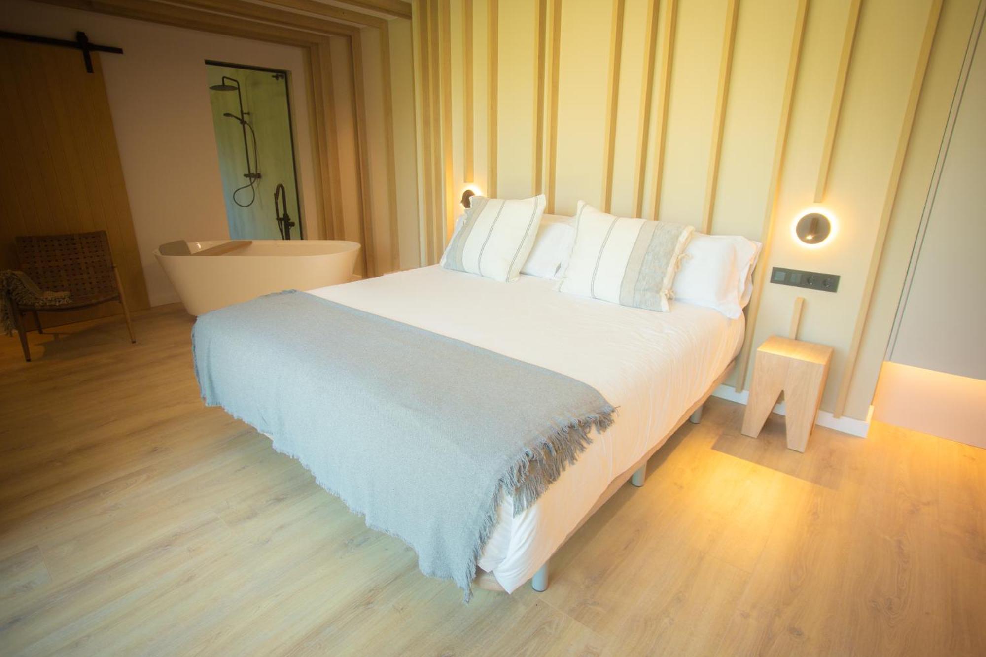 L'Indret Del Pedraforca Adults Only Hotel Saldes Luaran gambar