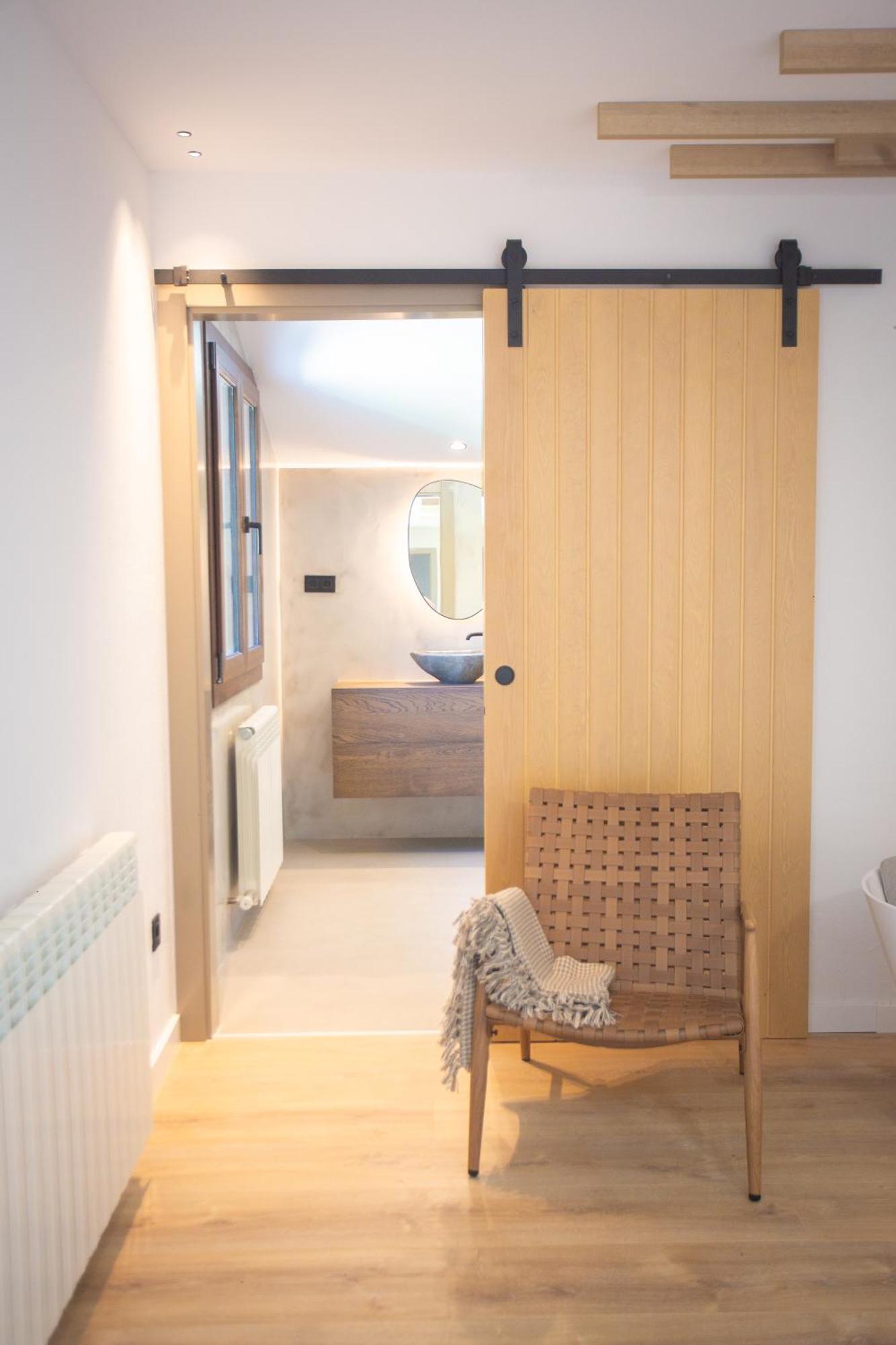 L'Indret Del Pedraforca Adults Only Hotel Saldes Luaran gambar